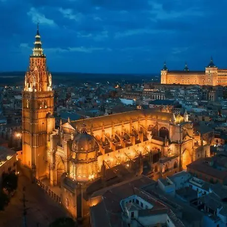 A Un Paso De La Catedral Appartement